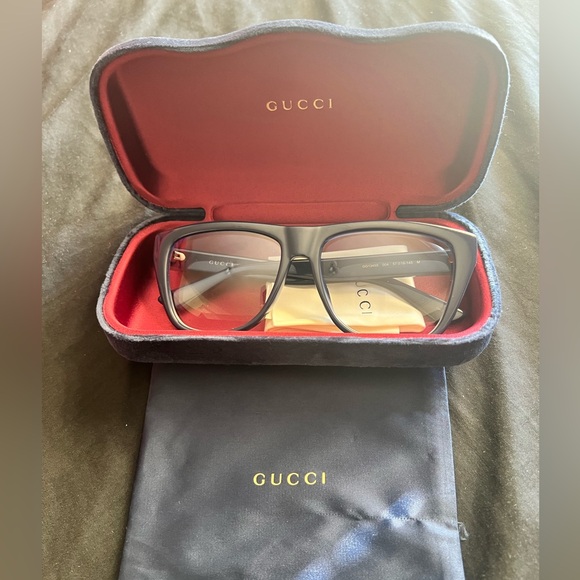 Gucci Mens Sunglasses - Picture 1 of 5